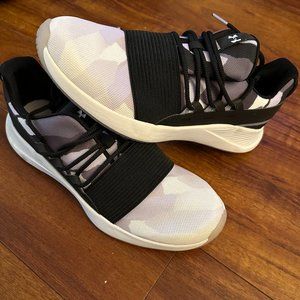 Women's Under Armour running shoes size 10